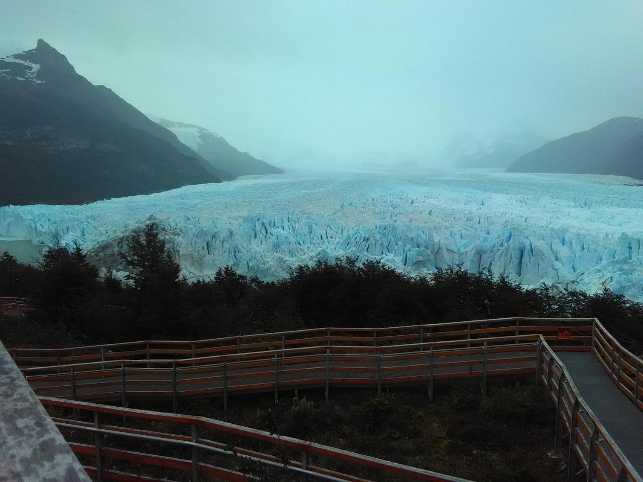 Cabanas Oyikil El Calafate Exterior foto